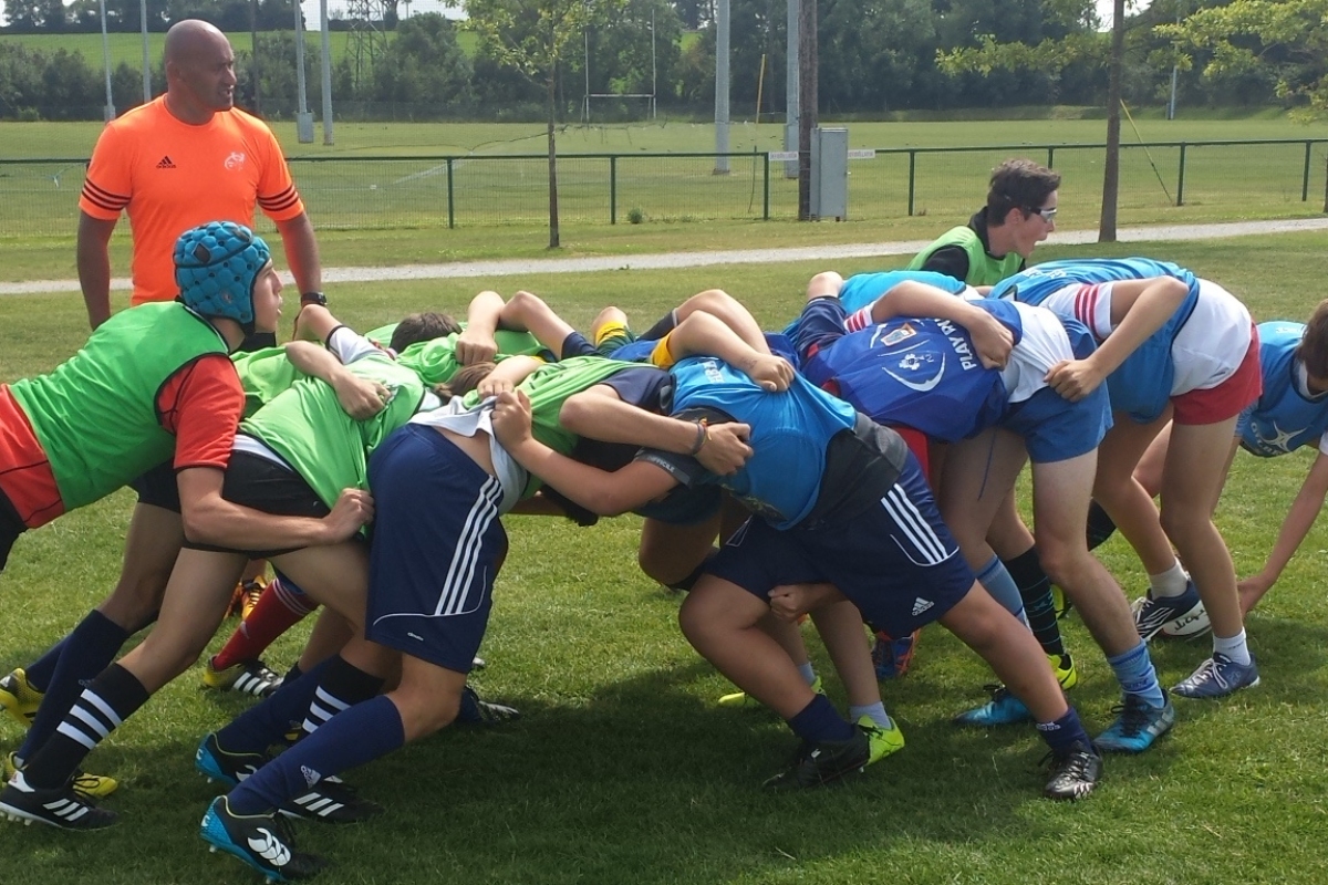 Schüler Schülerinnen Sprachreisen Irland Englisch Cork Rugby Summer Camp