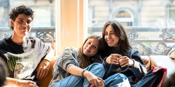 Schüler und Schülerinnen Englisch Sprachreise Edinburgh Schottland